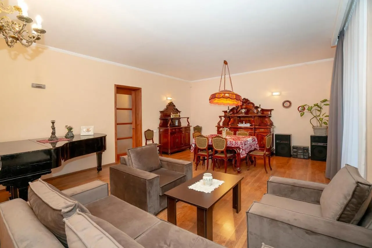 Apartment Baratashvili Street Тбилиси 0*,