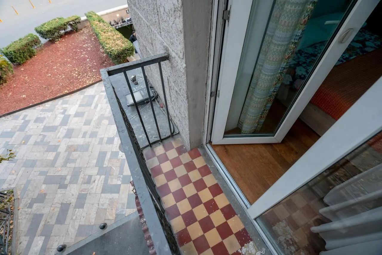 Apartment Baratashvili Street Тбилиси
