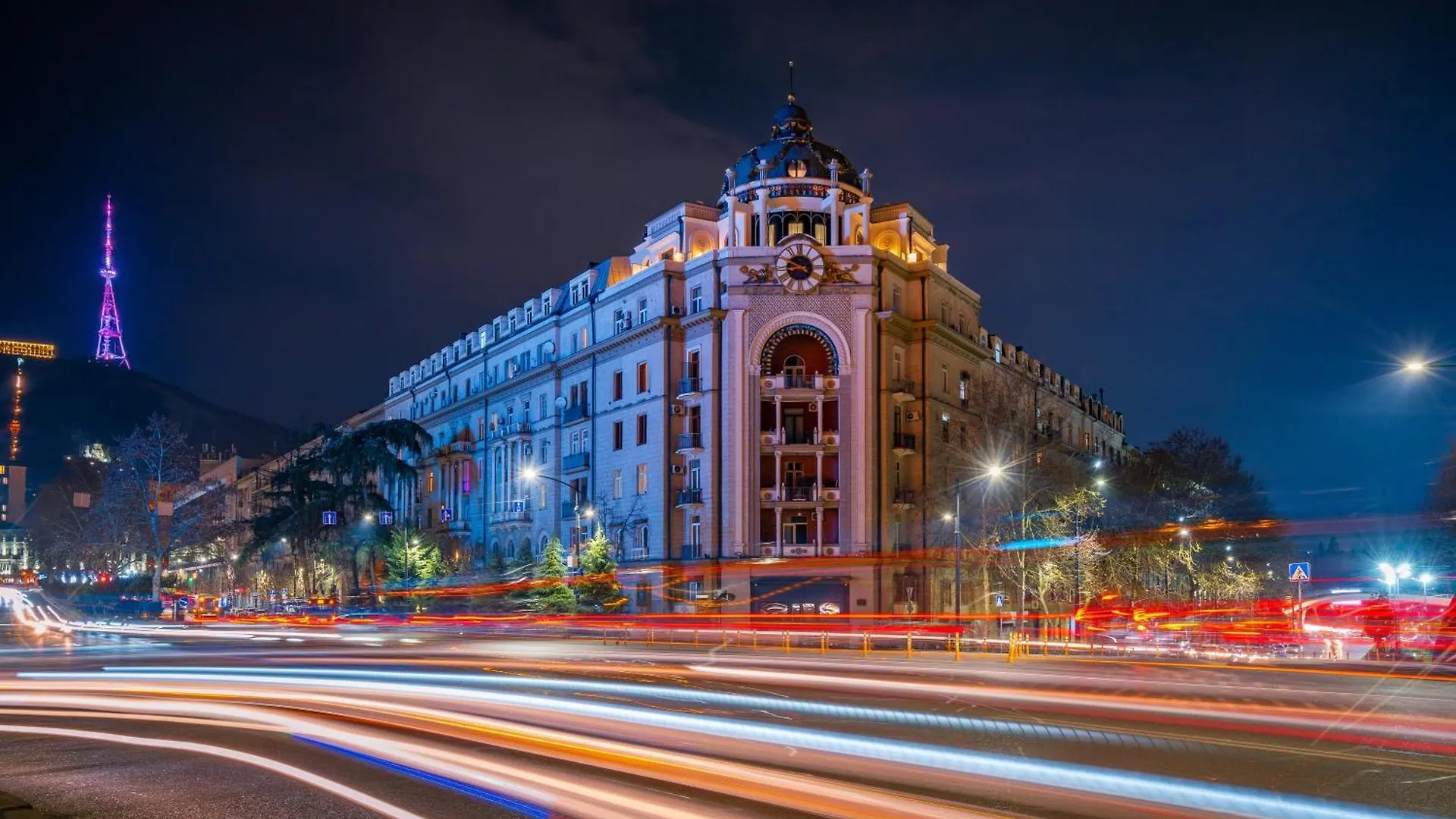 Apartment Baratashvili Street location